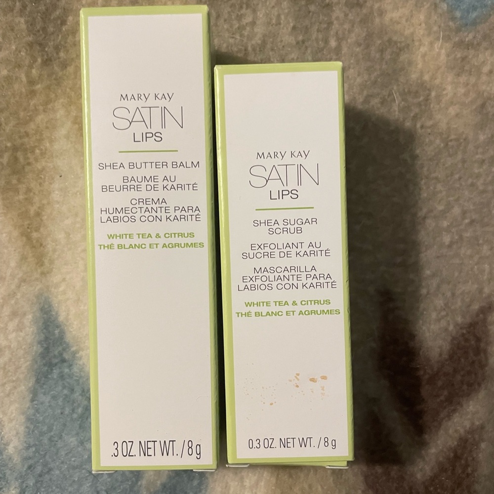 Satin Lip scrub and balm